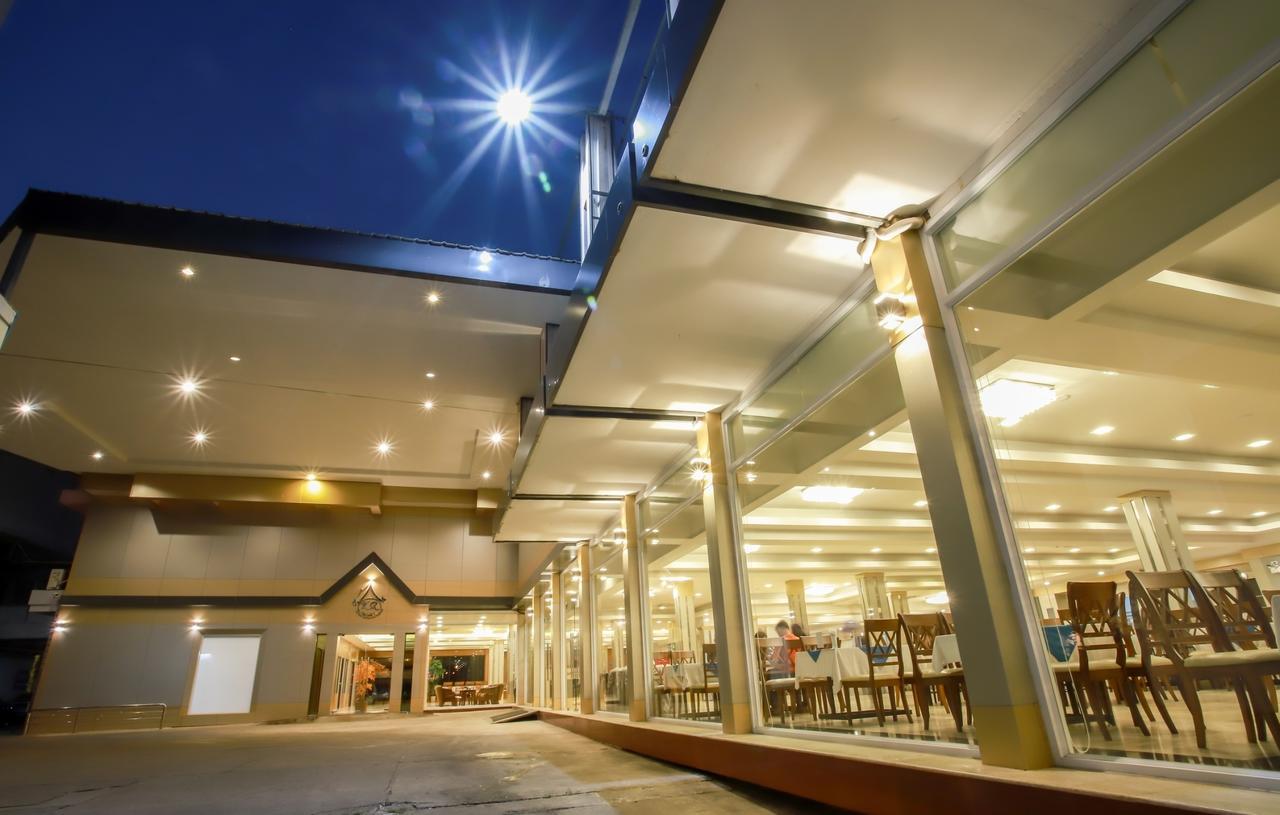 Korat Hotel - Sha Plus Nakhonratchasima Esterno foto