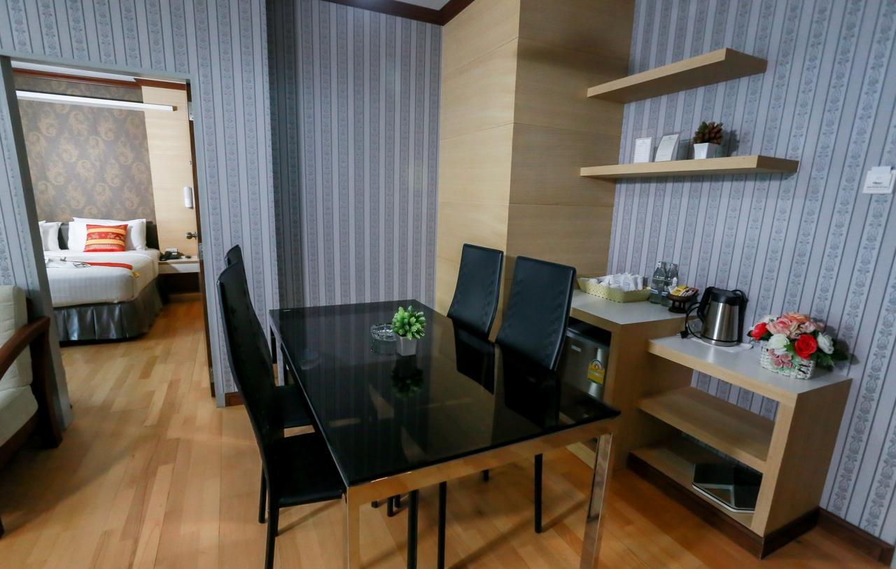Korat Hotel - Sha Plus Nakhonratchasima Esterno foto