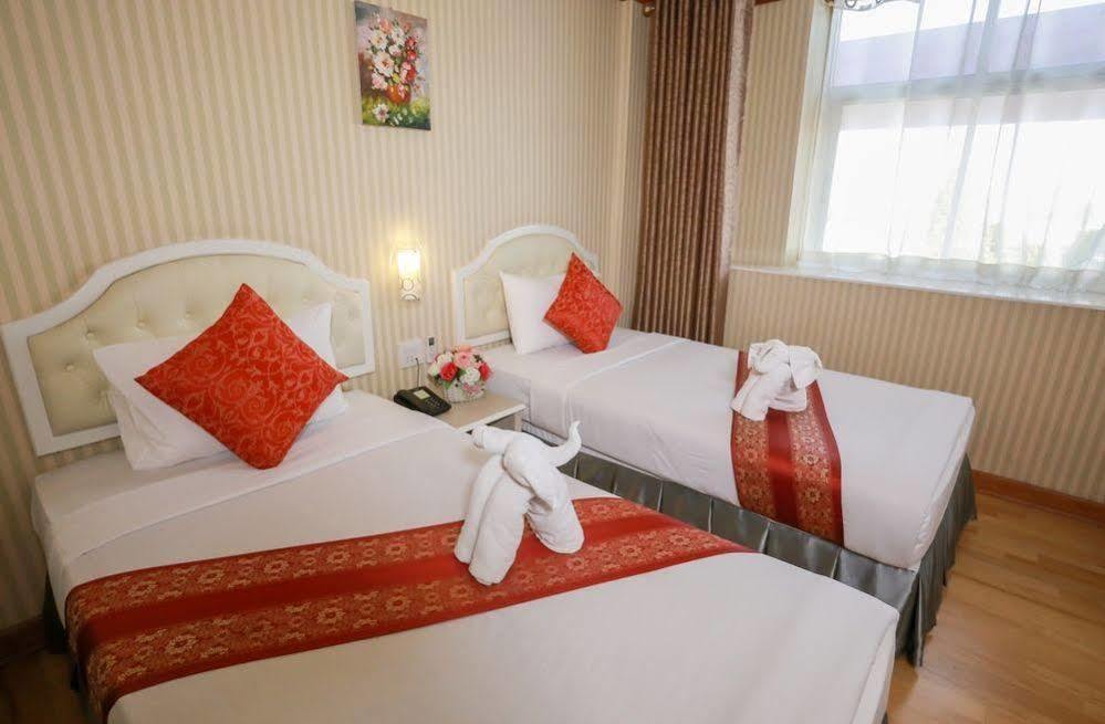 Korat Hotel - Sha Plus Nakhonratchasima Esterno foto
